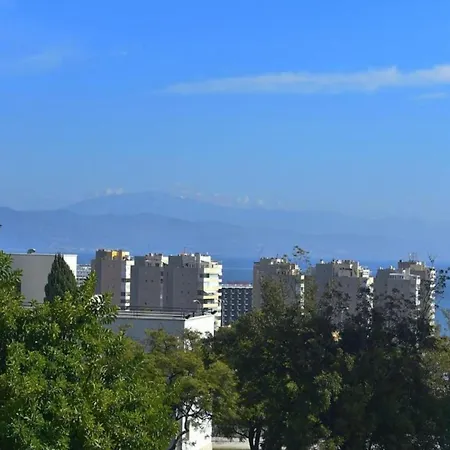 Amazing With Mountain View *